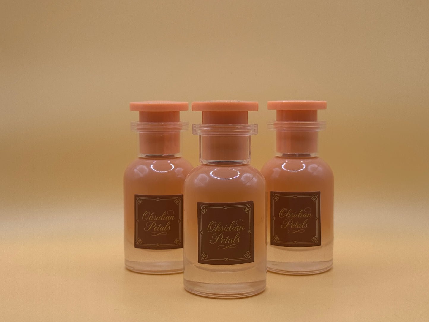 Obsidian Petals Red Label – Artisan Perfume